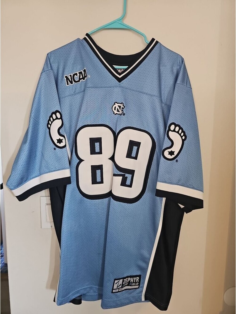 Zephyr Off Field Carolina Jersey Size 48